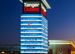 
                                                    Tanger National Harbor: Tanger Outlets
                                            