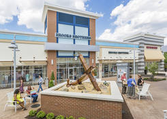 
                                                    Tanger Outlets National Harbor
                                            