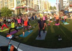 
                                                    163 Waterfront Street - National Harbor: Weekly Fitness classes on National Plaza
                                            