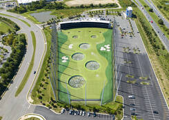 
                                                    Commonwealth Center: Topgolf
                                            