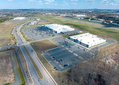 
                                                    Compass Creek: Aerial View of Compass Creek
                                            