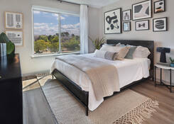 
                                                    Vista Fairfax Corner: Bedroom
                                            