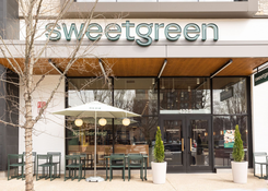 
                                                    Fairfax Corner: sweetgreen
                                            