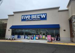 
                                                    The Shops at Stonewall: Five Below
                                            